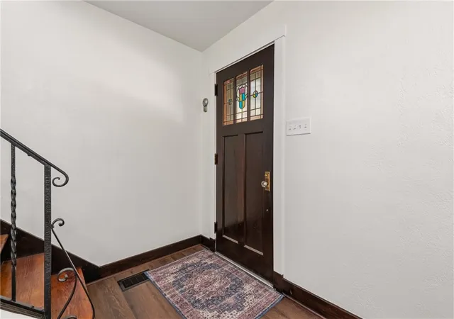 Photo 3 of Sale Pending at 515 Edgewood Ave, Edgewood, PA 15218 | MLS# 1772843 | Listing updated on 2026-10-16