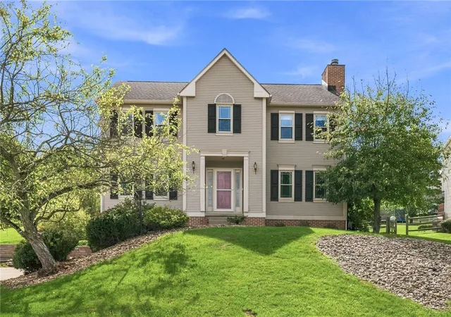 Photo 1 of Single family home for sale at 333 Warrick Dr, Seven Fields Boro, PA 16046 | MLS# 1772720 | Listing updated on 2026-09-10