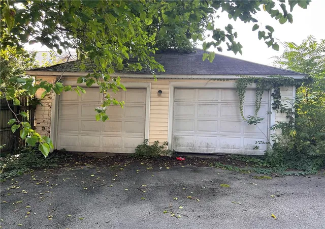 Photo 3 of Single family home for sale at 726 Wayne Ave, Indiana Boro, PA 15701 | MLS# 1772725 | Listing updated on 2026-09-05