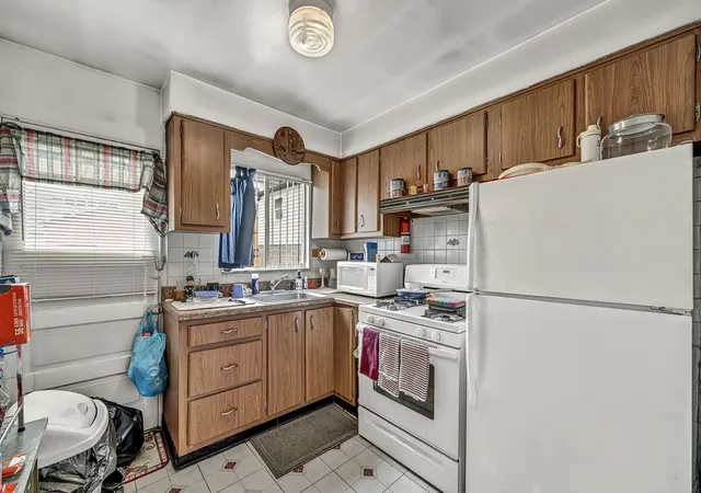 Photo 4 of House for sale at 1207 Jancey St, Morningside, PA 15206 | MLS# 1772978 | Listing updated on 2026-09-04