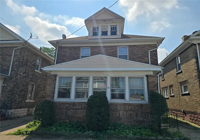 Photo 1 of Sale Pending at 607 E 24th Street, Erie City, PA 16503 | MLS# 1772984 | Listing updated on 2026-09-06