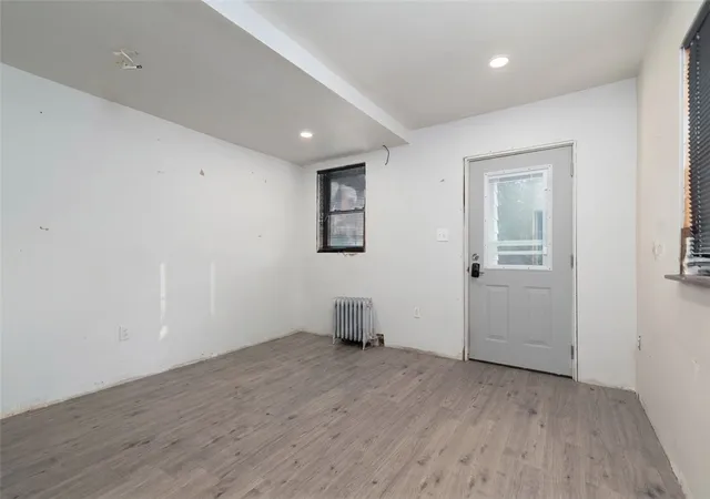 Photo 2 of Single family home for sale at 208 Campbell St, Scott Twp, PA 15106 | MLS# 1772993 | Listing updated on 2026-09-03