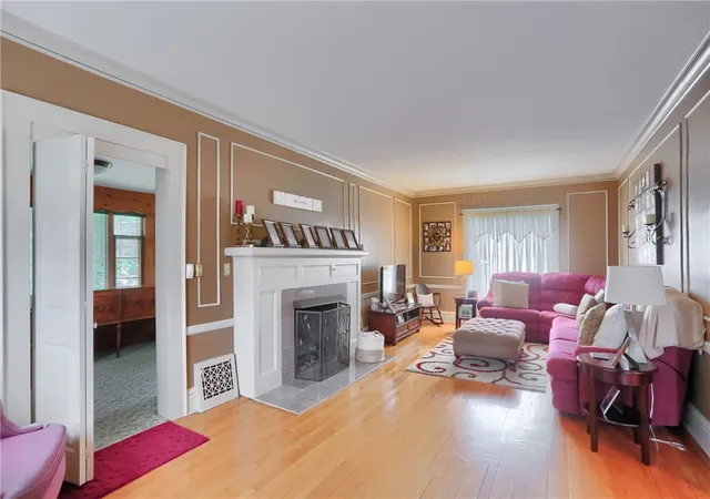 Photo 4 of Single family home for sale at 2503 Highland Ave, New Castle, PA 16105 | MLS# 1772829 | Listing updated on 2026-09-10