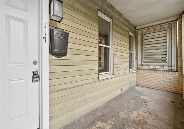 Photo 3 of Single family home for sale at 117 W 14th Avenue, Homestead, PA 15120 | MLS# 1769033 | Listing updated on 2026-09-04