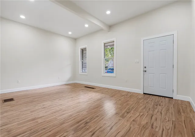 Photo 3 of Single family home for sale at 117 W 14th Avenue, Homestead, PA 15120 | MLS# 1769033 | Listing updated on 2026-10-19