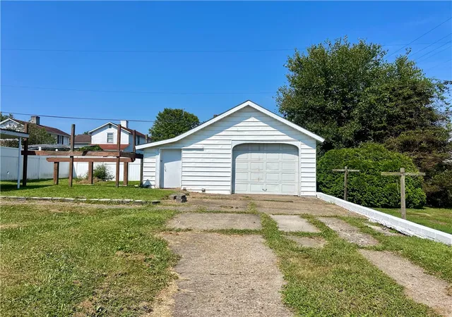 Photo 2 of Single family home for sale at 412 3rd Street, Luzerne Twp, PA 15413 | MLS# 1772706 | Listing updated on 2026-09-04