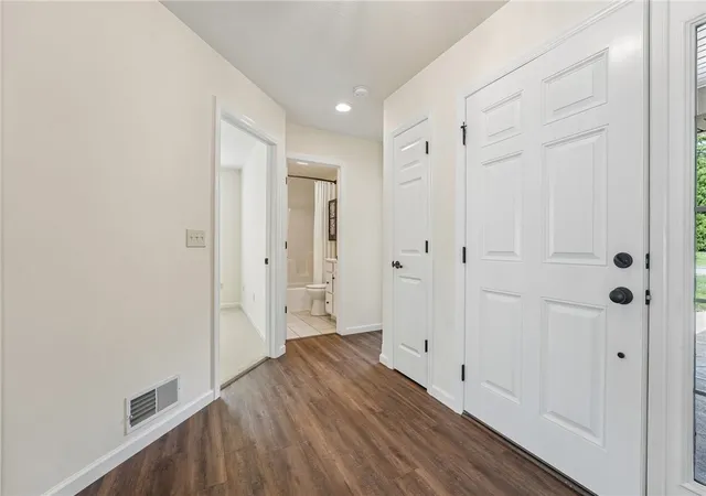 Photo 3 of Condo for sale at 2400 Woodland Hills Dr, Shenango Twp, PA 16101 | MLS# 1773028 | Listing updated on 2026-09-04