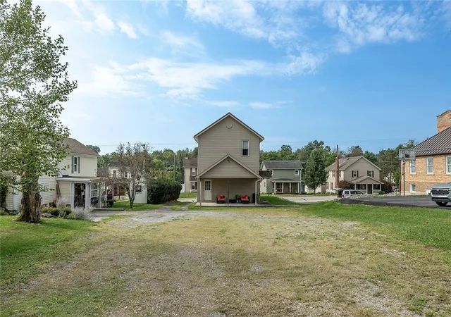Photo 4 of House for sale at 1000 Main St, Volant Boro, PA 16156 | MLS# 1773041 | Listing updated on 2026-09-04