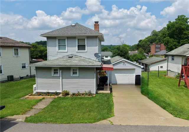 Photo 2 of Single family home for sale at 220 2nd Street, Salem Twp, PA 15684 | MLS# 1773019 | Listing updated on 2026-09-28