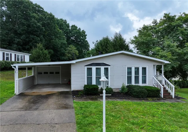 Photo 1 of Sale Pending at 130 Rock Lake Dr, Jackson Twp, PA 16063 | MLS# 1773040 | Listing updated on 2026-09-12