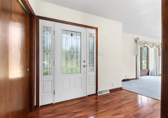 Photo 2 of Sale Pending at 3131 Scottdale Smithton Rd, East Huntingdon, PA 15683 | MLS# 1773044 | Listing updated on 2026-09-13