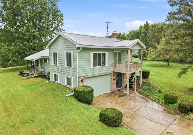 Photo 3 of Single family home for sale at 1114 Fairlawn Ln, Espyville, PA 16424 | MLS# 1773050 | Listing updated on 2026-09-04