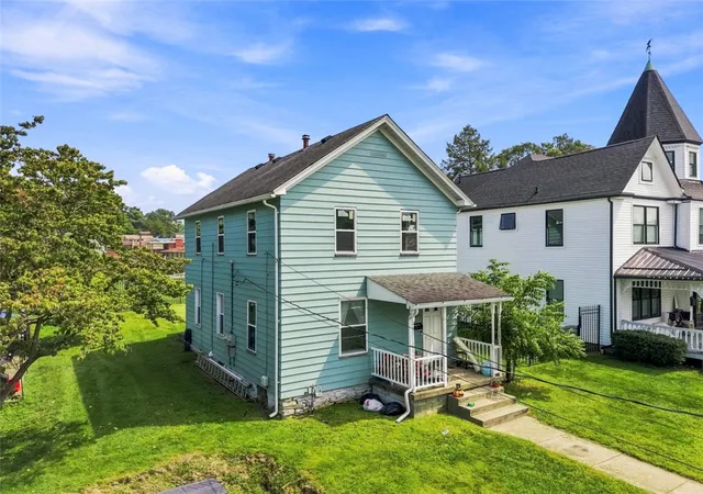 Single family home for sale at 222 Hastings Ave, Oakdale, PA 15071 | MLS# 1772835