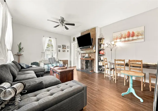Photo 3 of Single family home for sale at 222 Hastings Ave, Oakdale, PA 15071 | MLS# 1772835 | Listing updated on 2026-09-04