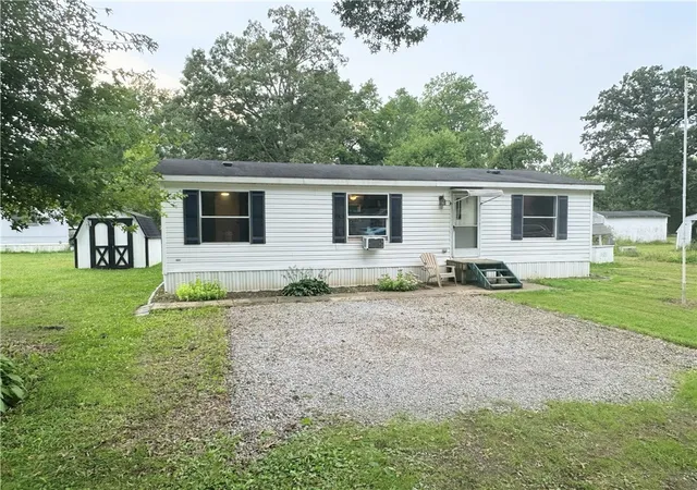 Photo 2 of Manufactured home for sale at 88 Mitchell Rd #232, Shenango Twp, PA 16159 | MLS# 1772899 | Listing updated on 2026-09-14