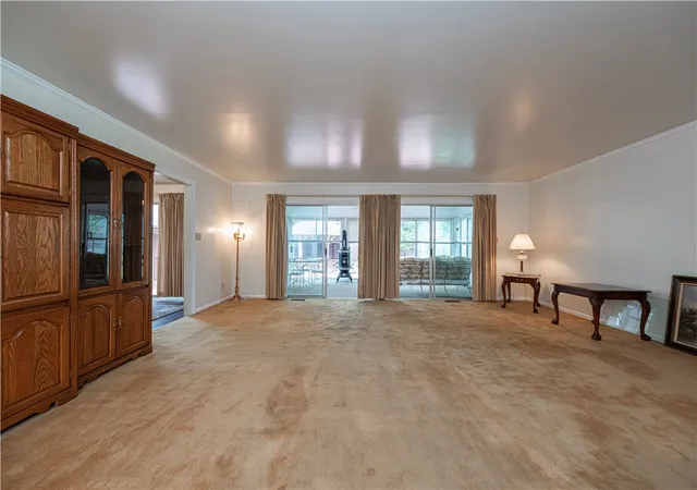 Photo 3 of Single family home for sale at 101 E Fairfield Ave, New Castle, PA 16105 | MLS# 1773029 | Listing updated on 2026-09-04