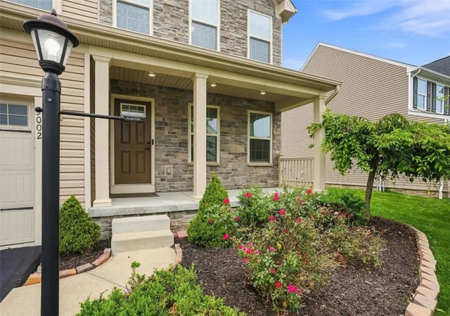 Photo 3 of Single family home for sale at 3002 Highpoint Dr, South Fayette, PA 15057 | MLS# 1772968 | Listing updated on 2026-09-12