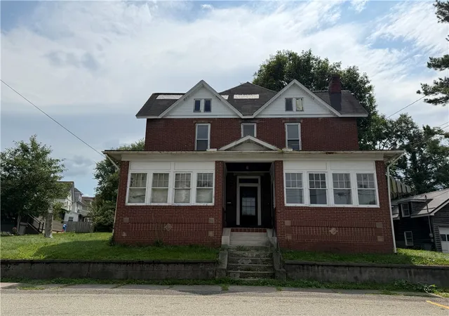 Photo 1 of Multi family home for sale at 312 N St Clair St, Ligonier Boro, PA 15658 | MLS# 1773077 | Listing updated on 2026-09-04