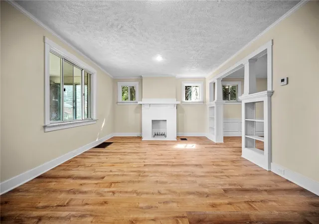 Photo 4 of Single family home for sale at 110 Kennedy Ave, Munhall, PA 15120 | MLS# 1772888 | Listing updated on 2026-09-04