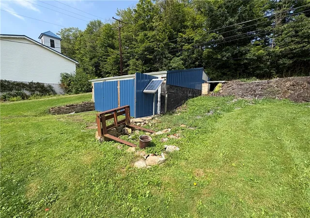 Photo 2 of Single family home for sale at 150 Main St, Punxsutawney Area School District, PA 15711 | MLS# 1773084 | Listing updated on 2026-09-04