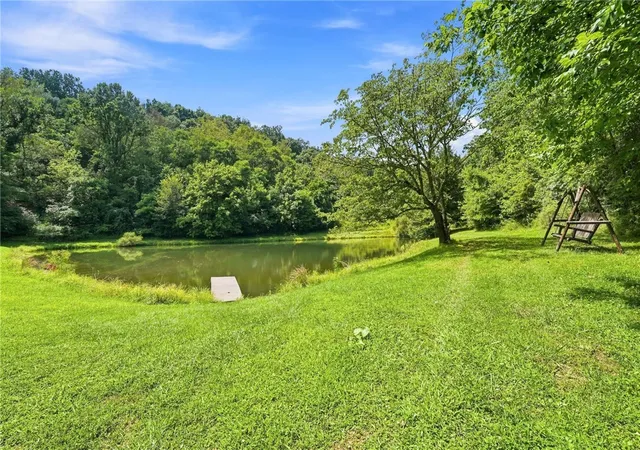 Photo 4 of Single family home for sale at 264 Stewart Run Rd, Waynsbrg/frankln Twp, PA 15370 | MLS# 1773089 | Listing updated on 2026-09-04