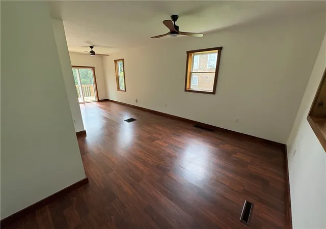 Photo 4 of Single family home for sale at 88 Main St, Punxsutawney Area School District, PA 15711 | MLS# 1773090 | Listing updated on 2026-09-08
