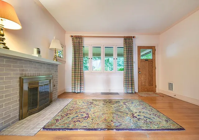 Photo 3 of Single family home for sale at 206 Woodside Rd, Forest Hills Boro, PA 15221 | MLS# 1771816 | Listing updated on 2026-09-04