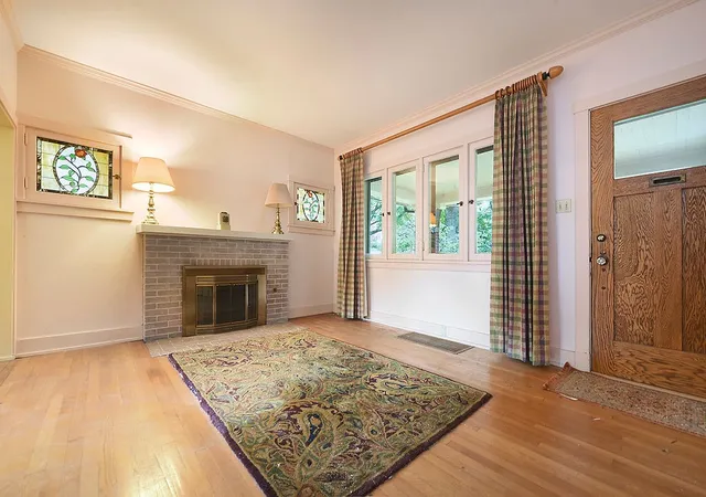 Photo 3 of Single family home for sale at 206 Woodside Rd, Forest Hills Boro, PA 15221 | MLS# 1771816 | Listing updated on 2026-09-04