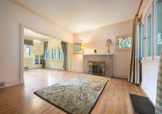 Photo 4 of Single family home for sale at 206 Woodside Rd, Forest Hills Boro, PA 15221 | MLS# 1771816 | Listing updated on 2026-09-04