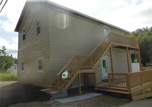 Photo 2 of Multi family home for sale at 194 Main St, Punxsutawney Area School District, PA 15711 | MLS# 1773096 | Listing updated on 2026-09-18