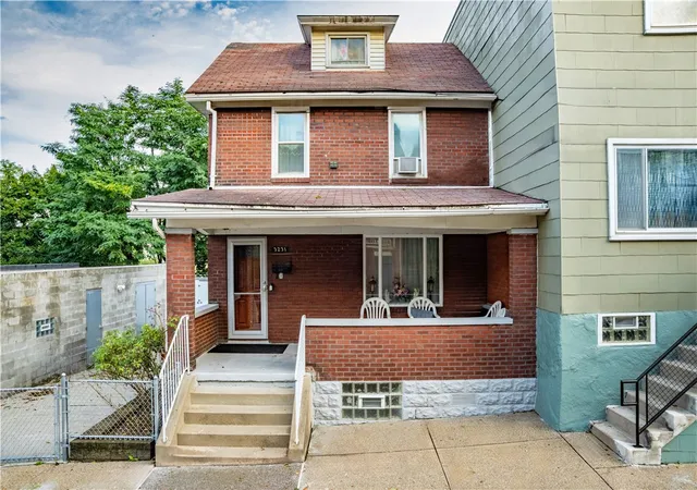 Photo 2 of Single family home for sale at 3231 Dobson St, Polish Hill, PA 15219 | MLS# 1772948 | Listing updated on 2026-09-14