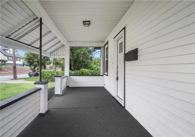 Photo 4 of Single family home for sale at 825 Donnan Ave, City Of Washington, PA 15301 | MLS# 1773091 | Listing updated on 2026-09-22