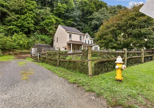 Photo 3 of Single family home for sale at 3318 Spring Garden Rd, Reserve, PA 15212 | MLS# 1772616 | Listing updated on 2026-09-14