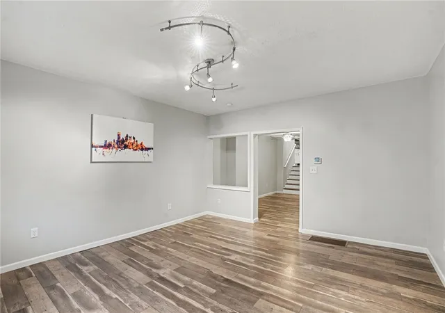 Photo 3 of Single family home for sale at 129 S 20th Street, South Side, PA 15203 | MLS# 1773098 | Listing updated on 2026-09-10