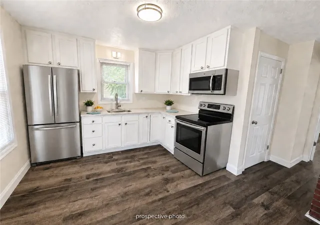 Photo 3 of Single family home for sale at 1198 Arch St, City Of Washington, PA 15301 | MLS# 1772946 | Listing updated on 2026-09-04