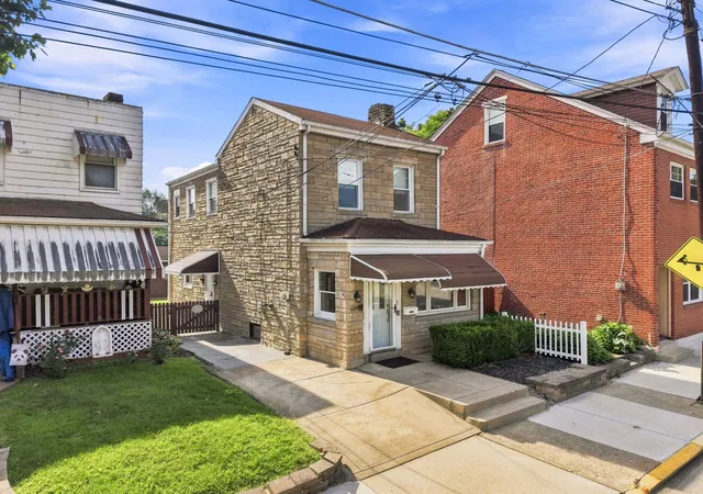Photo 2 of Single family home for sale at 1730 Antietam St, Morningside, PA 15206 | MLS# 1773123 | Listing updated on 2026-09-12