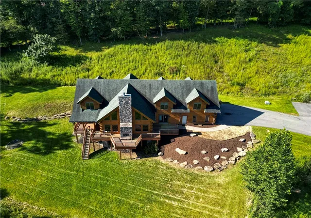 Photo 1 of Single family home for sale at 9200 Tanbark Dr, Mc Candless, PA 15237 | MLS# 1771703 | Listing updated on 2026-10-03