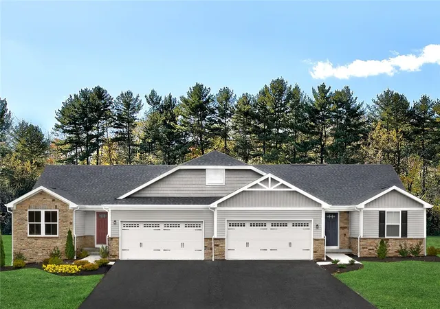 Photo 1 of Single family home for sale at 467 Clubhouse Dr, Rostraver, PA 15012 | MLS# 1773126 | Listing updated on 2026-09-04