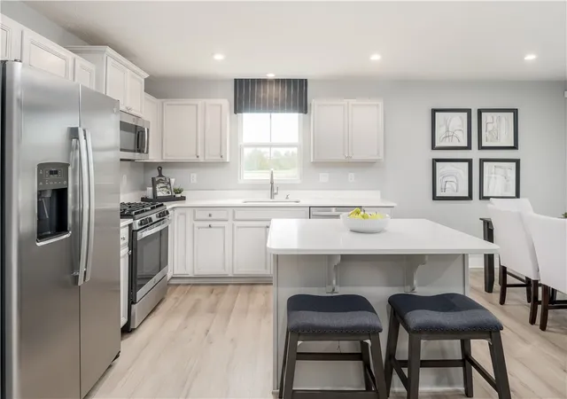 Photo 3 of Single family home for sale at 467 Clubhouse Dr, Rostraver, PA 15012 | MLS# 1773126 | Listing updated on 2026-09-04