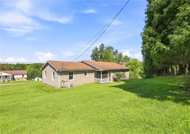 Photo 3 of Sale Pending at 1820 Mckelvey Rd, Ligonier Twp, PA 15658 | MLS# 1772929 | Listing updated on 2026-09-28