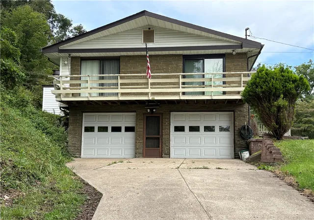 Photo 3 of Single family home for sale at 2468 Saxonburg Blvd, West Deer, PA 15024 | MLS# 1772944 | Listing updated on 2026-09-11