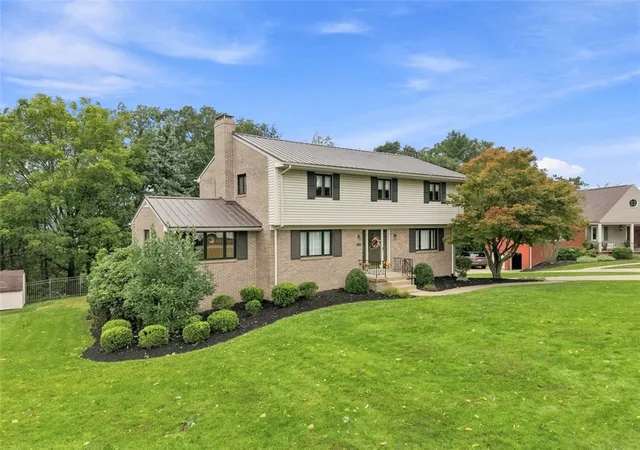 Photo 1 of Sale Pending at 131 Derwent Dr, Ross Twp, PA 15237 | MLS# 1773155 | Listing updated on 2026-10-02