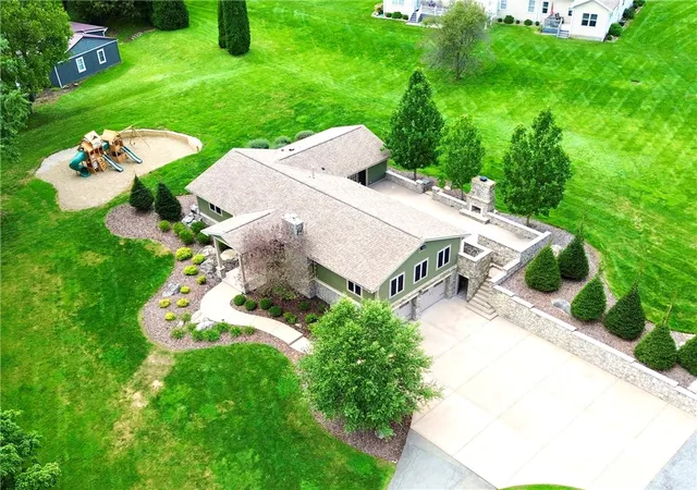 Photo 4 of Single family home for sale at 2058 Mercer New Wilmington Rd, Wilmington Twp, PA 16142 | MLS# 1773158 | Listing updated on 2026-09-08