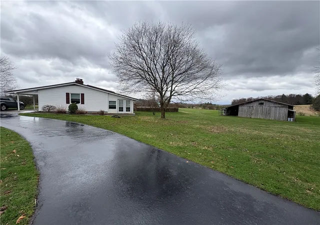 Photo 2 of Single family home for sale at 488 Brown Rd, Punxsutawney Area School District, PA 15767 | MLS# 1773152 | Listing updated on 2026-10-02