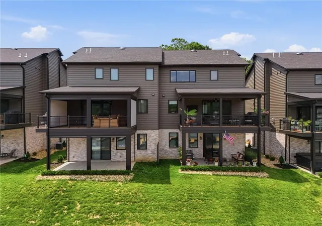 Photo 2 of Townhouse for sale at 143 Miramar Dr, O'hara, PA 15238 | MLS# 1773167 | Listing updated on 2026-09-05