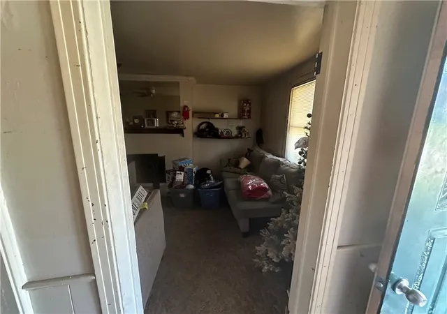 Photo 3 of Single family home for sale at 426 High St, Brownsville, PA 15417 | MLS# 1772851 | Listing updated on 2026-09-04