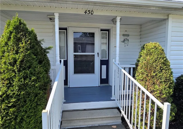 Photo 3 of Sale Pending at 430 W Keeling Ave, Derry Twp, PA 15627 | MLS# 1773137 | Listing updated on 2026-09-22