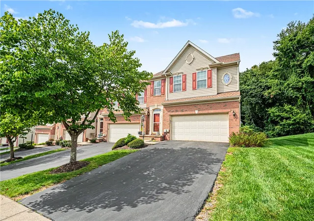 Photo 2 of Townhouse for sale at 241 Corey Dr, Richland, PA 15044 | MLS# 1773027 | Listing updated on 2026-09-06