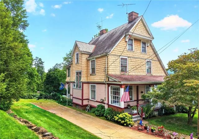 Photo 1 of Sale Pending at 224 Belmont Ave, Canonsburg, PA 15317 | MLS# 1773103 | Listing updated on 2026-10-05