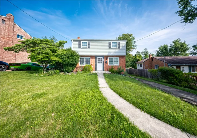 Photo 1 of Single family home for sale at 810 Sweetleaf Dr, Monroeville, PA 15146 | MLS# 1773142 | Listing updated on 2026-09-04